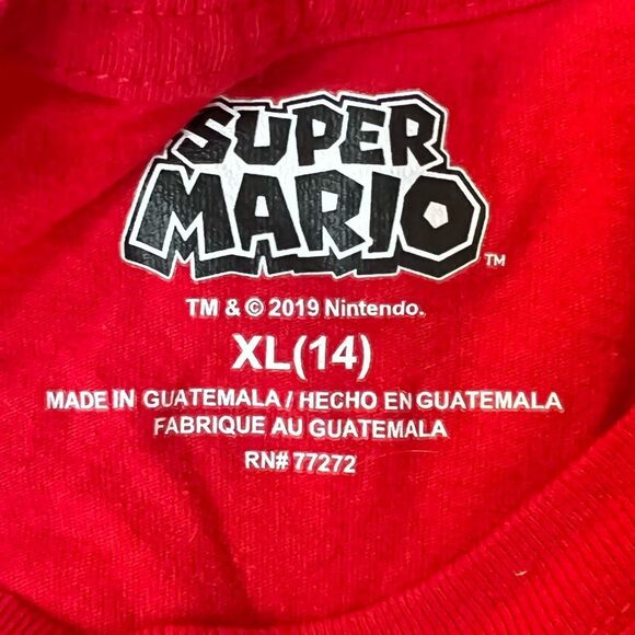 Red Super Mario Graphic Logo Tee ~ New WO Tags ~ Boys XL (14) - Picture 5 of 6